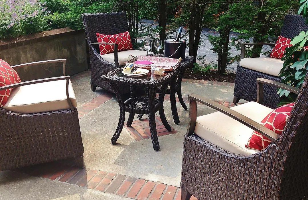 Chambery Inn-1